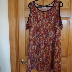 Beige by ECI Top 3X Cold Shoulder Sleeves Size 3